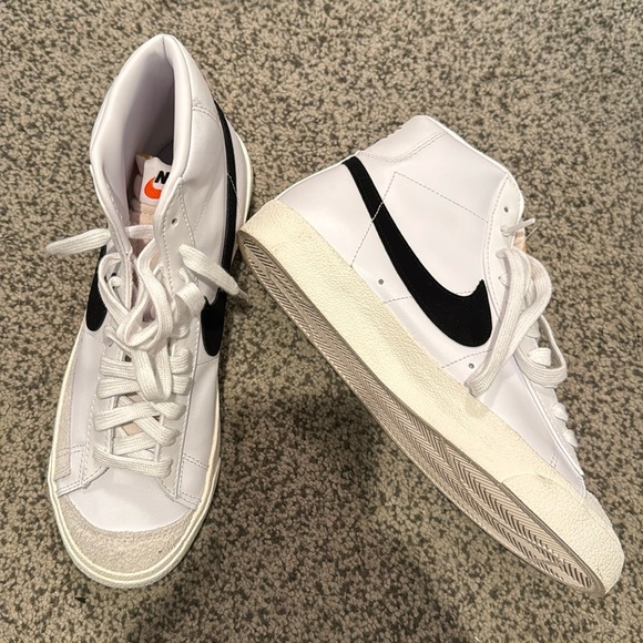 Nike Shoes - Bike Blazers Mid 77 size 10
